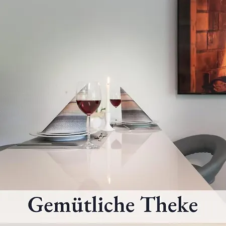 Relax-Apartment Biberach - Relax Massagesessel - Smart-Tv 85 Zoll - Voll Ausgestattete Kueche - High-Speed Internet - Arbeitsplatz Mit Curved Monitor Biberach an der Riß Eksteriør billede