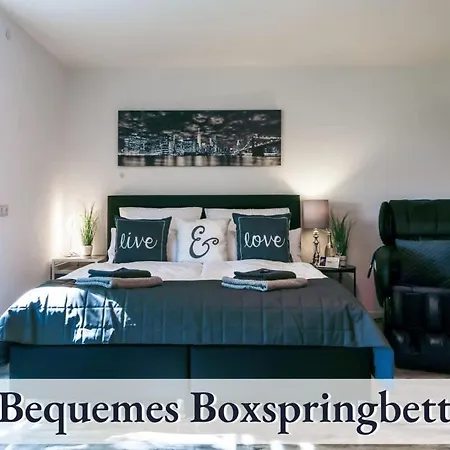 Relax-Apartment Biberach - Relax Massagesessel - Smart-Tv 85 Zoll - Voll Ausgestattete Kueche - High-Speed Internet - Arbeitsplatz Mit Curved Monitor Biberach an der Riß Eksteriør billede